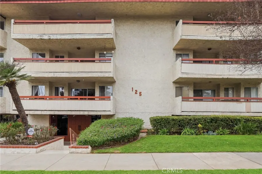 125 S Sierra Madre #104, Pasadena, CA 91107 - #3