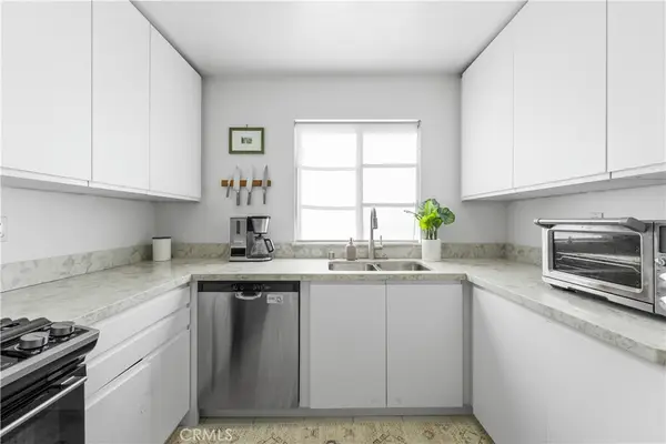 392 S Marengo #105, Pasadena, CA 91101