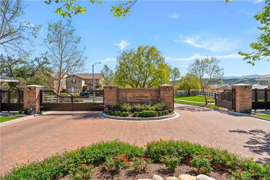 22588 Lamplight, Saugus, CA 91350 - #3