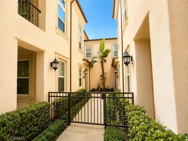 66 Overbrook, Irvine, CA 92620