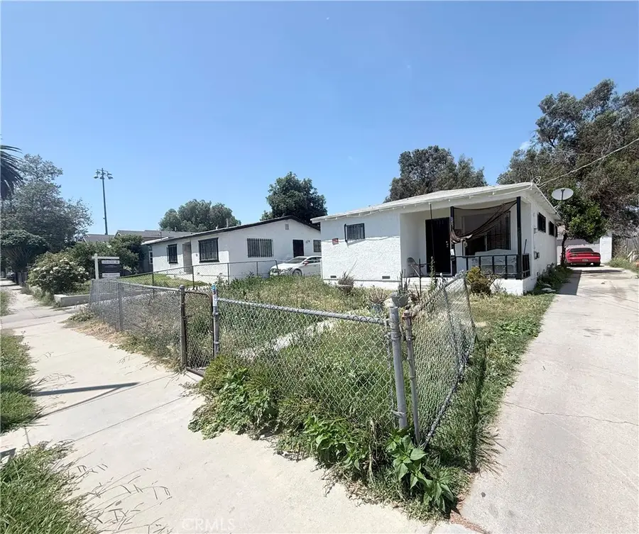 1553 E 110th, Los Angeles, CA 90059 - #3