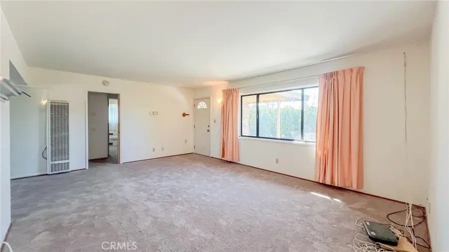 7411 Joshua Ln, Yucca Valley, CA 92284 - #3