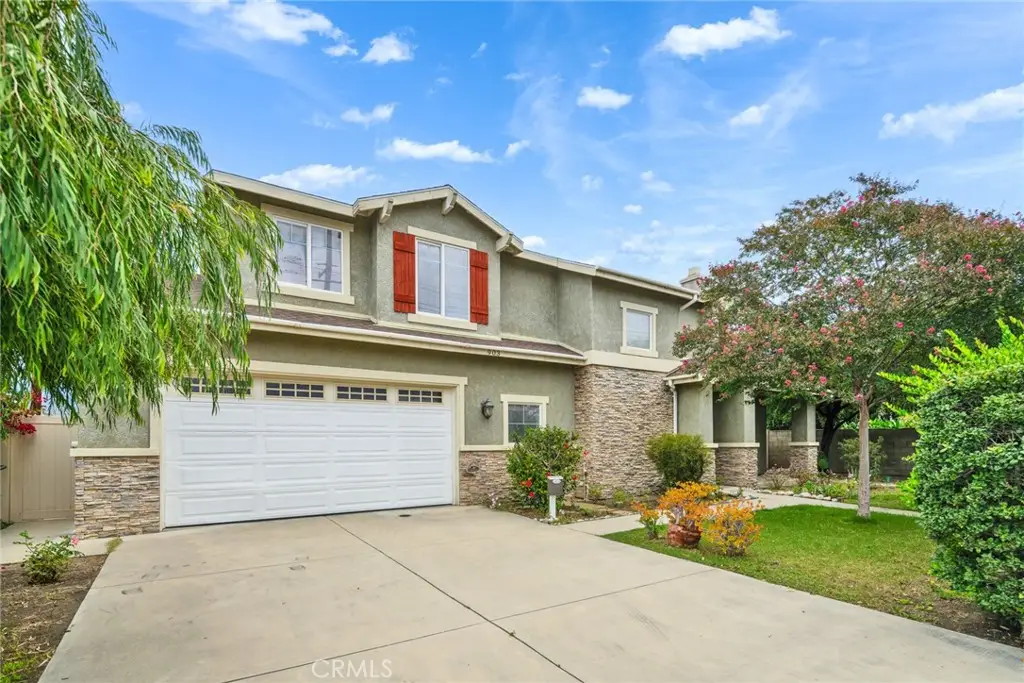 903 W Gladstone, Azusa, CA 91702 - #1