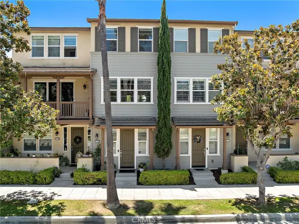 806 E Prommenade, Azusa, CA 91702