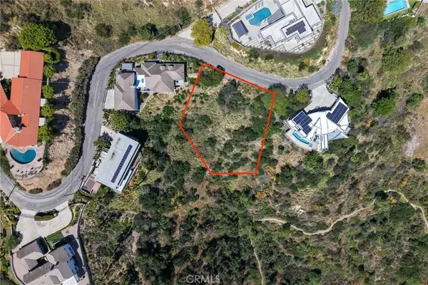 1570 Glen Oaks Boulevard, Pasadena, CA 91005