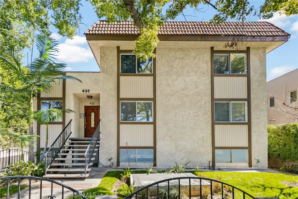 432 S Oak Knoll Avenue #4, Pasadena, CA 91101 - #1