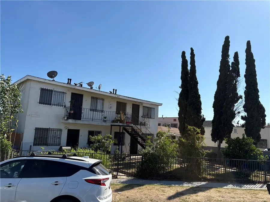 1354 E Wesley, Long Beach, CA 90806 - #3