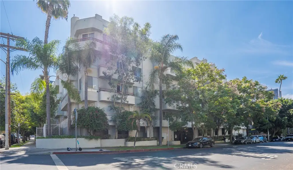 500 S Berendo Street, Los Angeles, CA 90020 - #1