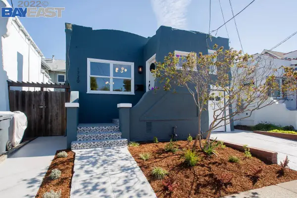 1720 Walnut St., Alameda, CA 94501