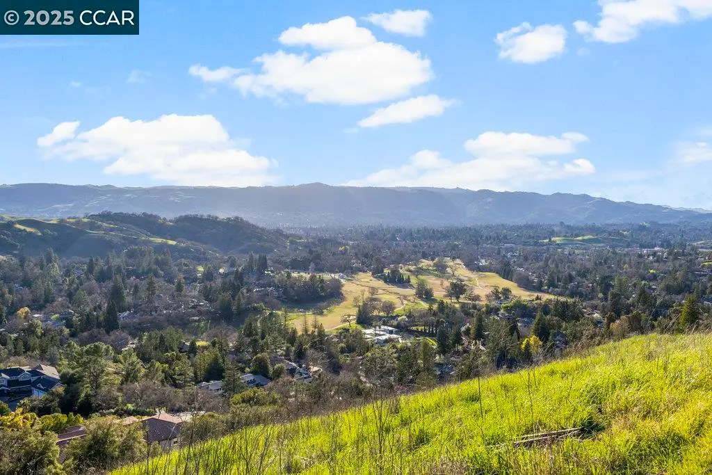 2300 Caballo Ranchero Dr, Diablo, CA 94528 - Image #1