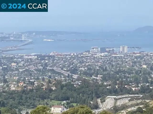 6044 Skyline Blvd, Oakland, CA 94611 - Image #2