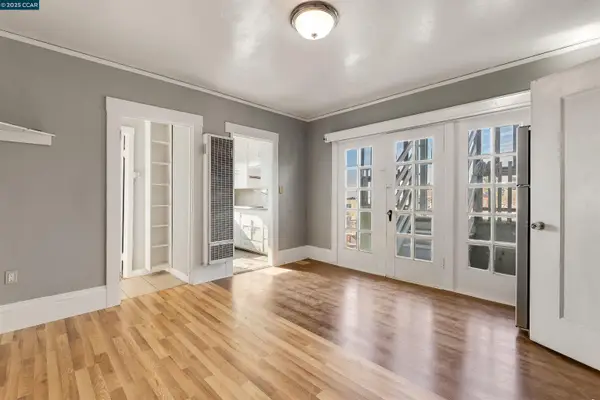 5315 Cole St, Oakland, CA 94601