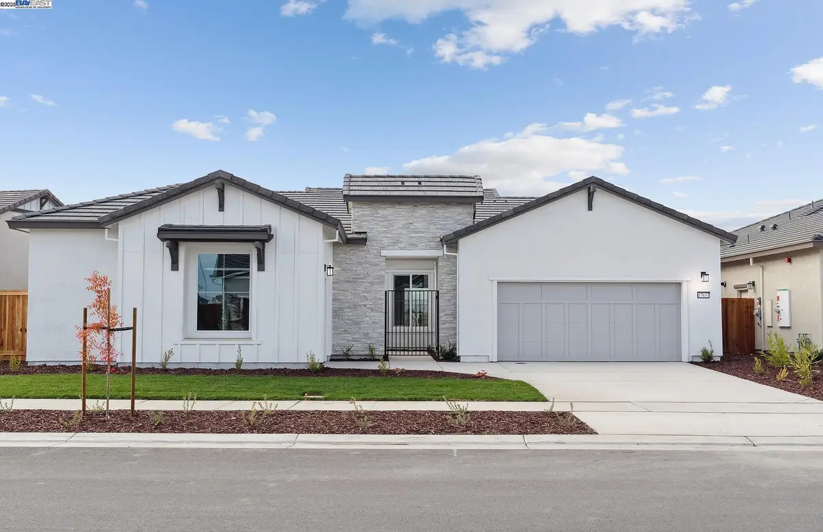 17637 Brightwood Avenue, Lathrop, CA 95330 - Image #1