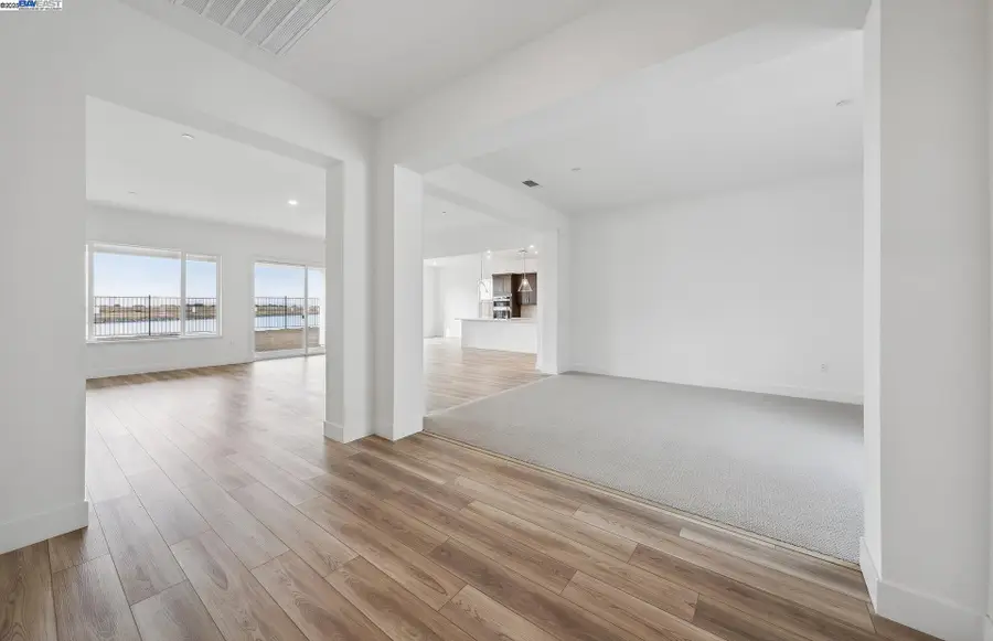 17637 Brightwood Avenue, Lathrop, CA 95330 - Image #2