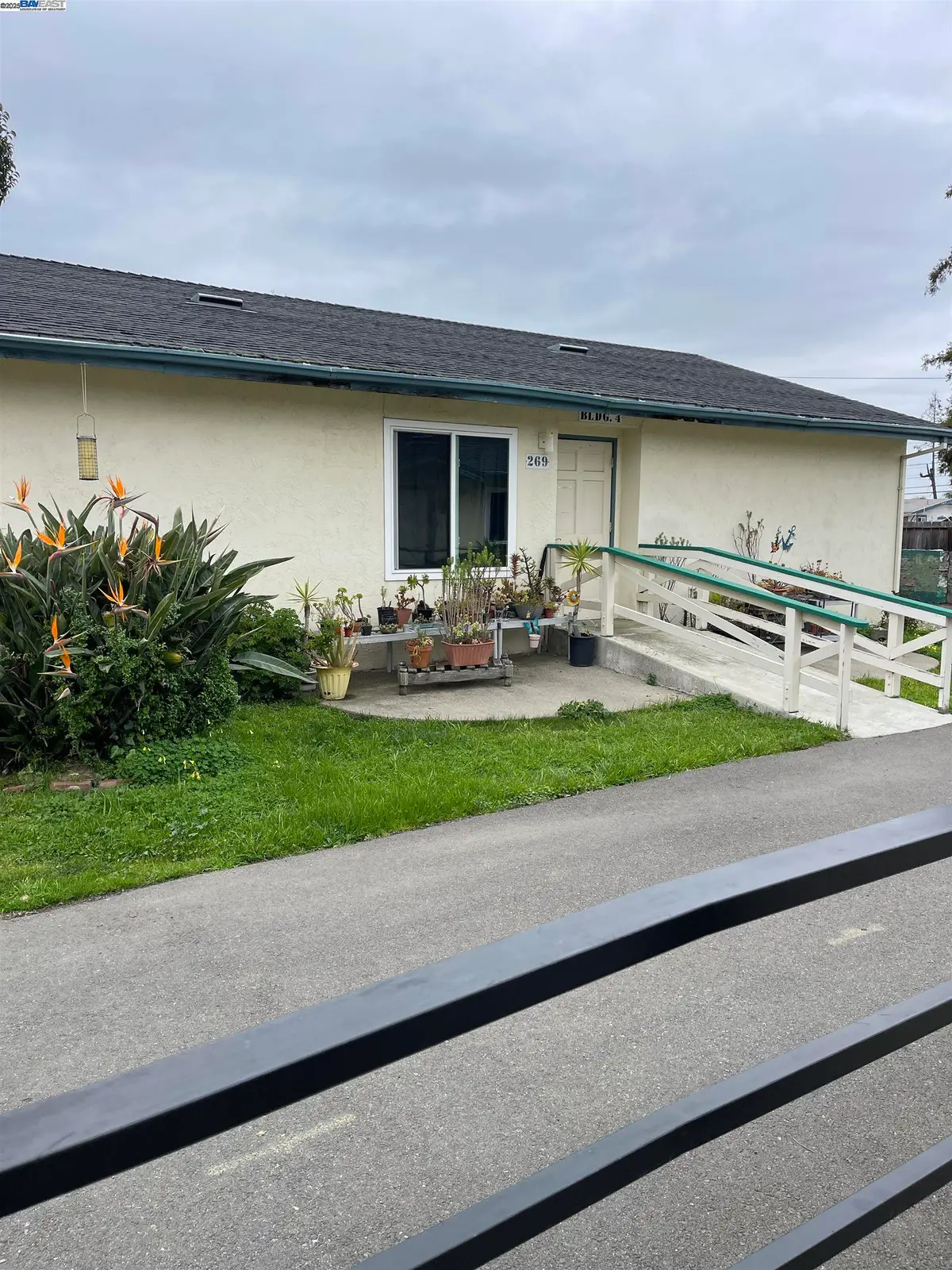 263 Medford Ave, Hayward, CA 94541 - Image #1