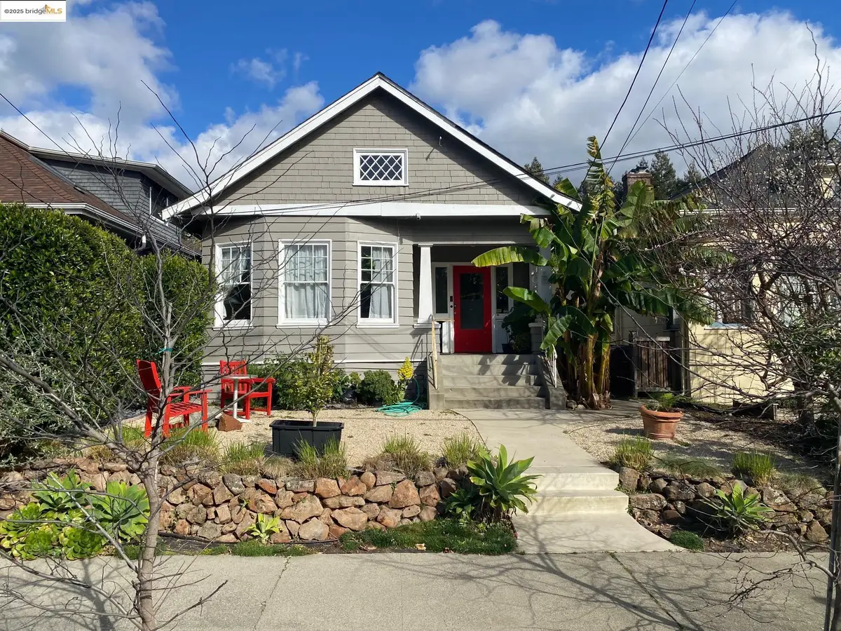 6104 Hillegass Ave, Oakland, CA 94618 - Image #1