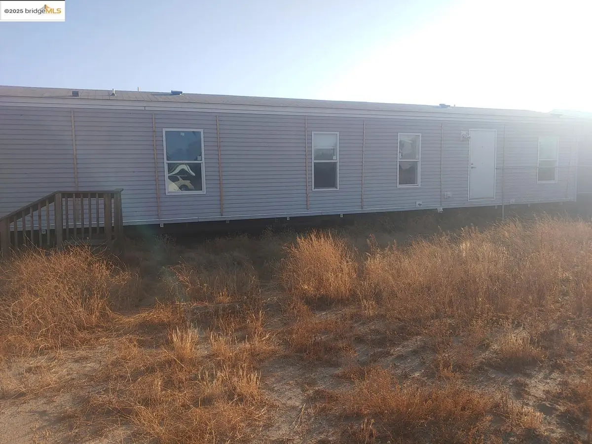 1462 Churchill Downs Ave, Woodland, CA 95776 - Image #1