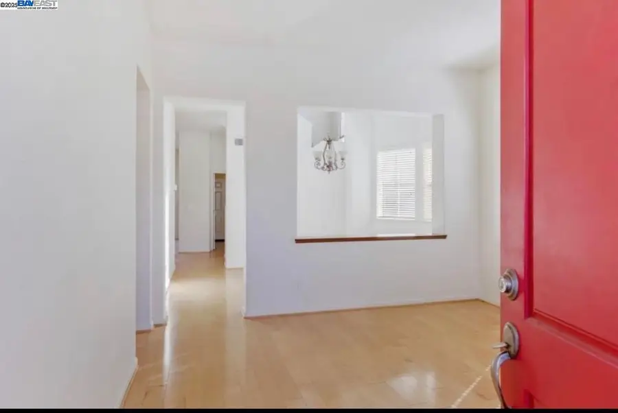 557 Stetson Drive, Oakdale, CA 95361 - Image #2