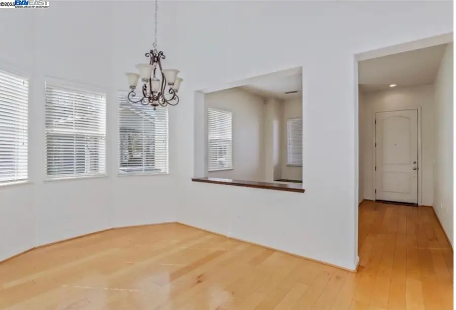 557 Stetson Drive, Oakdale, CA 95361 - Image #3