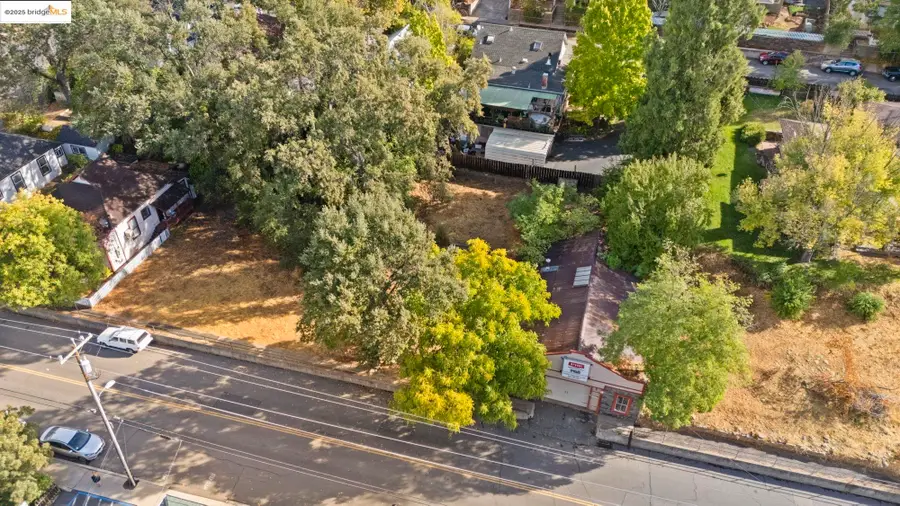 351 S Stewart St, Sonora, CA 95370 - Image #2