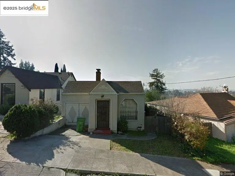 3000 Partridge Ave, Oakland, CA 94605 - Image #1