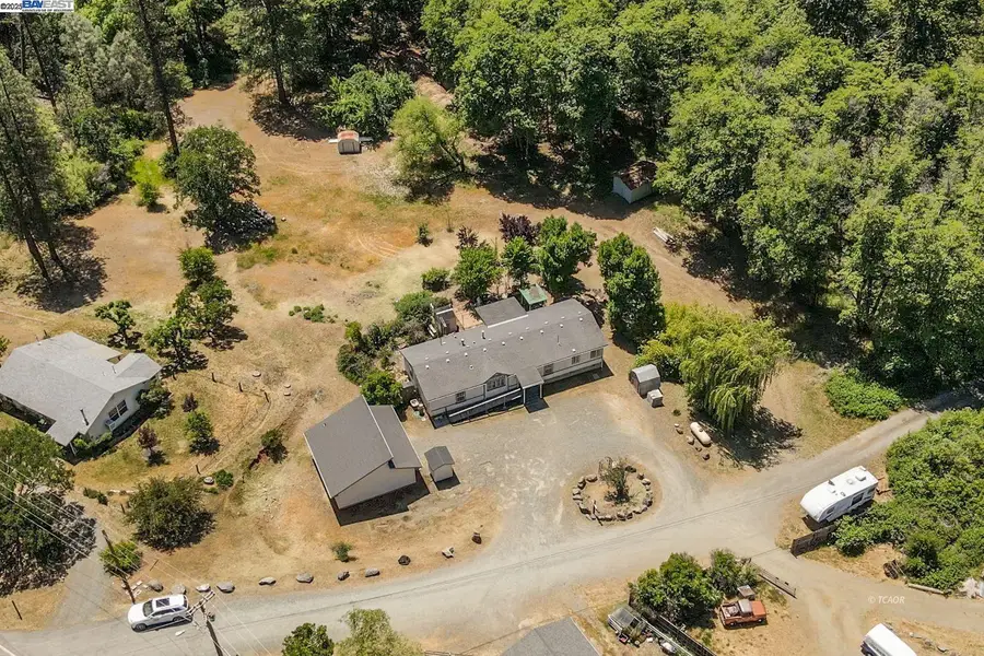 31 Rocky Road, Weaverville, CA 96093 - Image #3