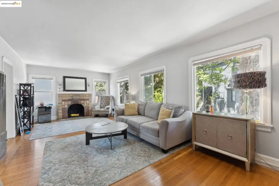 2823 11th Ave #B, Oakland, CA 94610 - Image #2