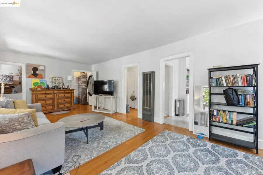 2823 11th Ave #B, Oakland, CA 94610 - Image #3