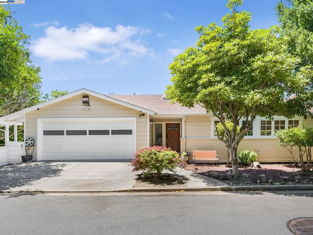 187 St. James Drive, Piedmont, CA 94611 - Image #1