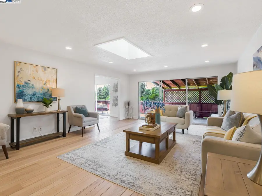 187 St. James Drive, Piedmont, CA 94611 - Image #3