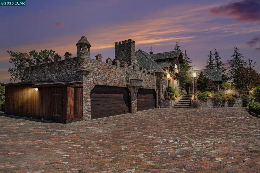 176 Mountain Canyon Ln, Alamo, CA 94507 - Image #2