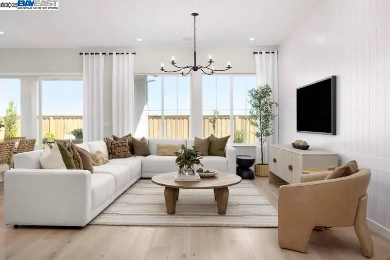 527 E Fiorino Street, Mountain House, CA 95391 - #2