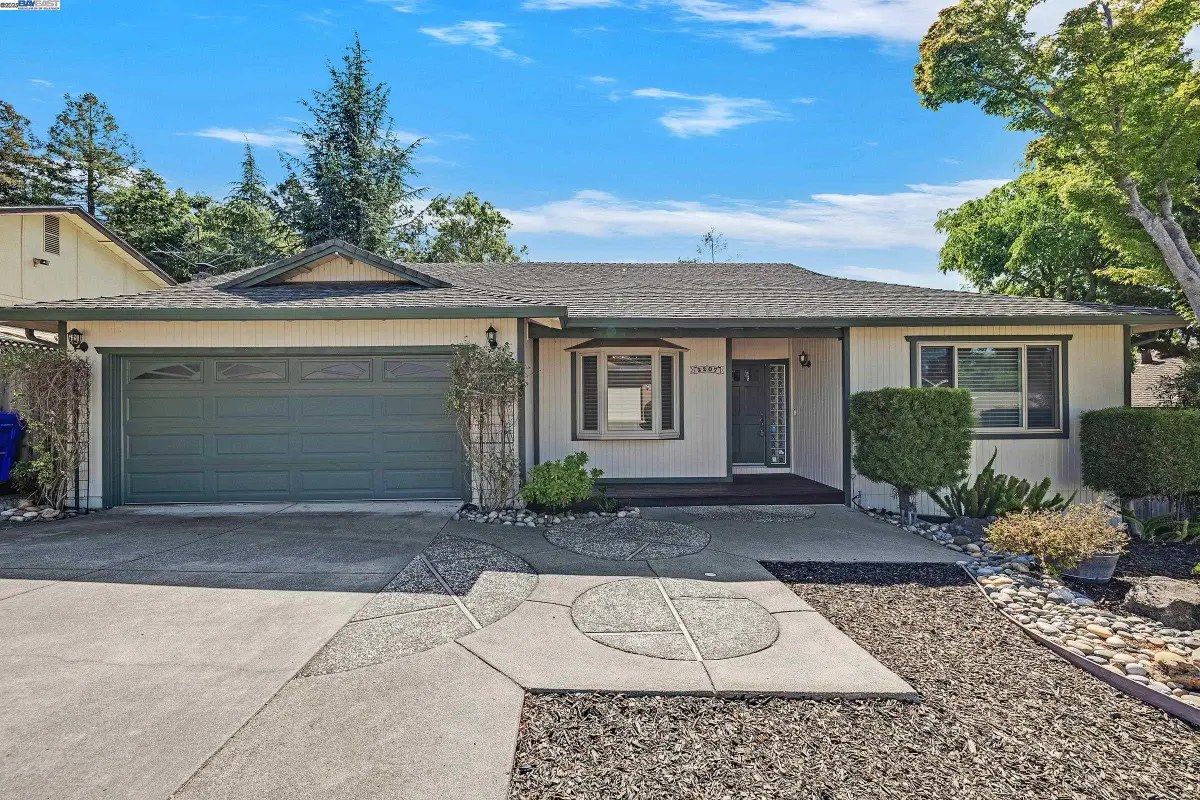 2207 Dexter Ct., Hayward, CA 94541 - Image #1