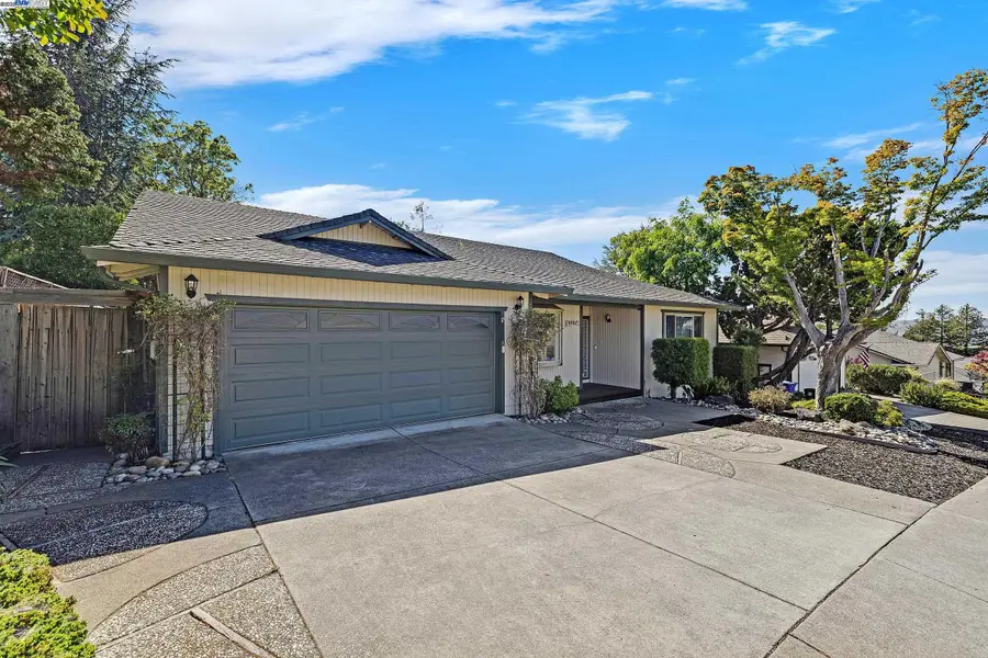 2207 Dexter Ct., Hayward, CA 94541 - Image #2
