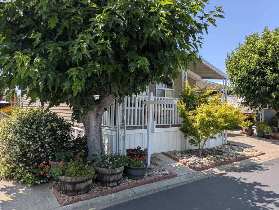 3231 Vineyard Ave., #33 #33, Pleasanton, CA 94566 - Image #3