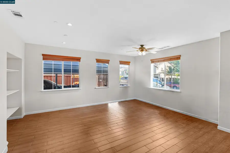 3826 Danbury Way, Fairfield, CA 94533 - Image #2