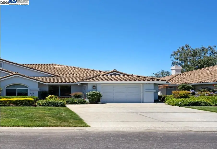 16935 Sugar Pine Dr, Morgan Hill, CA 95037 - Image #1