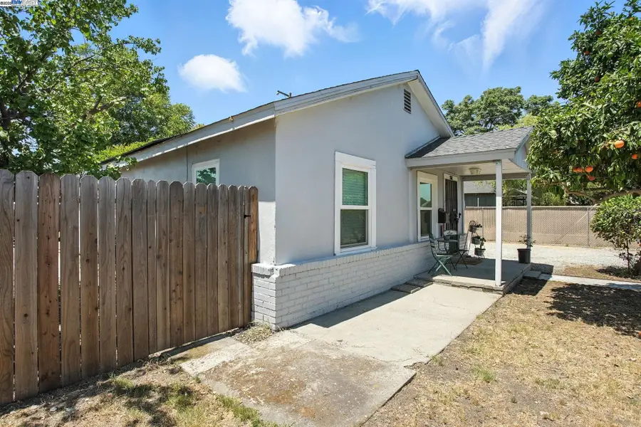 1551 Chronicle Ave, Stockton, CA 95205 - Image #3