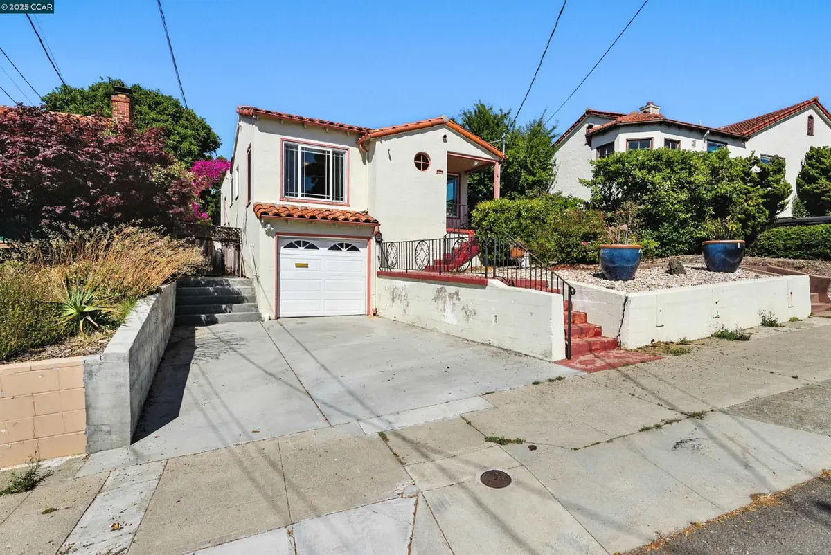 7420 Sunkist Dr, Oakland, CA 94605 - Image #1