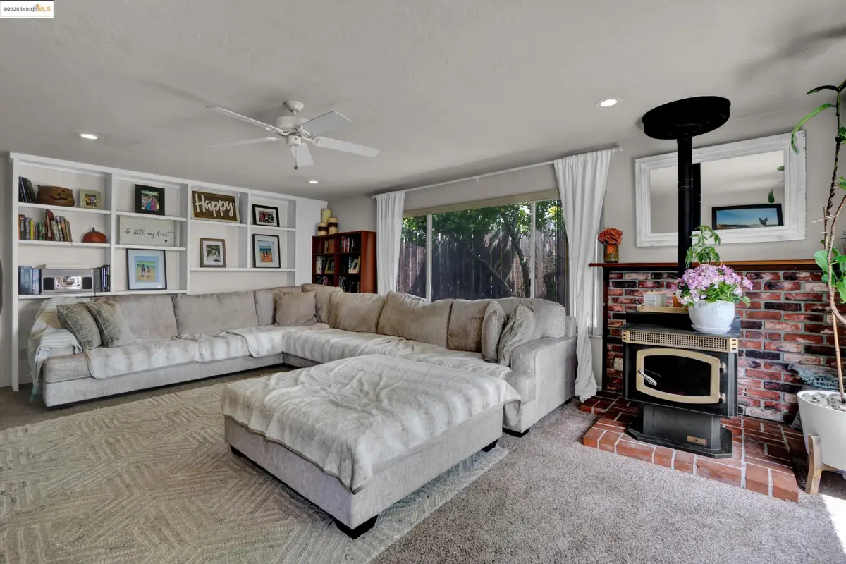 835 Elm Way, Rio Vista, CA 94571 - Image #1