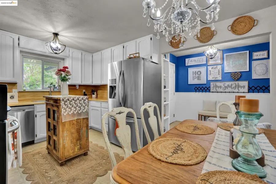 835 Elm Way, Rio Vista, CA 94571 - Image #2