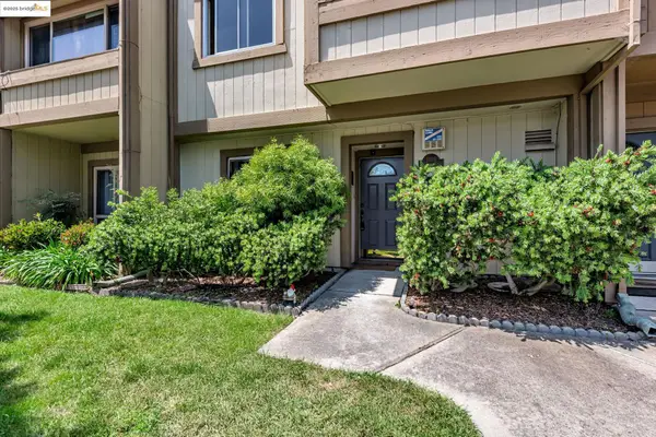 1160 Marianas Ln, Alameda, CA 94502