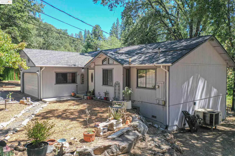 19955 Deerbrush Ct, Groveland, CA 95321 - Image #3