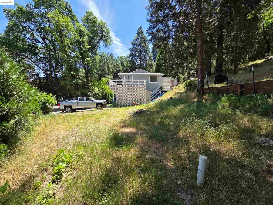 16581 S Creekside Dr, Sonora, CA 95370 - Image #2