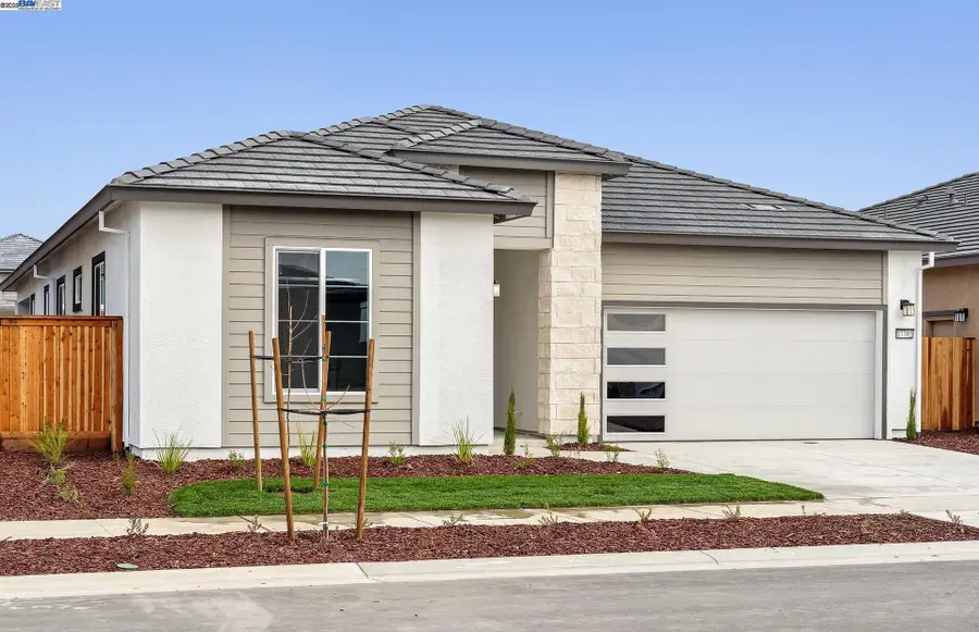 17702 Brightwood Avenue, Lathrop, CA 95330 - Image #3