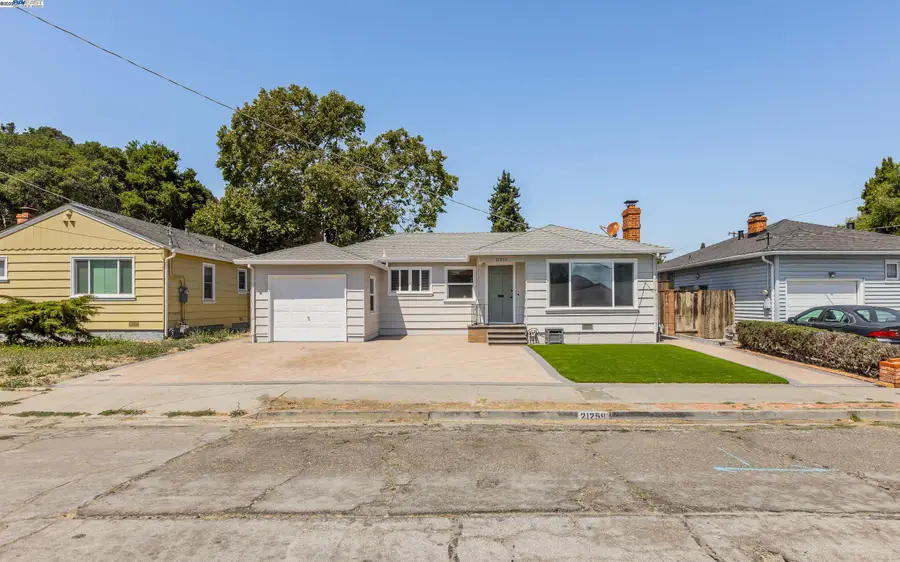 21259 Hobert St, Castro Valley, CA 94546 - Image #2
