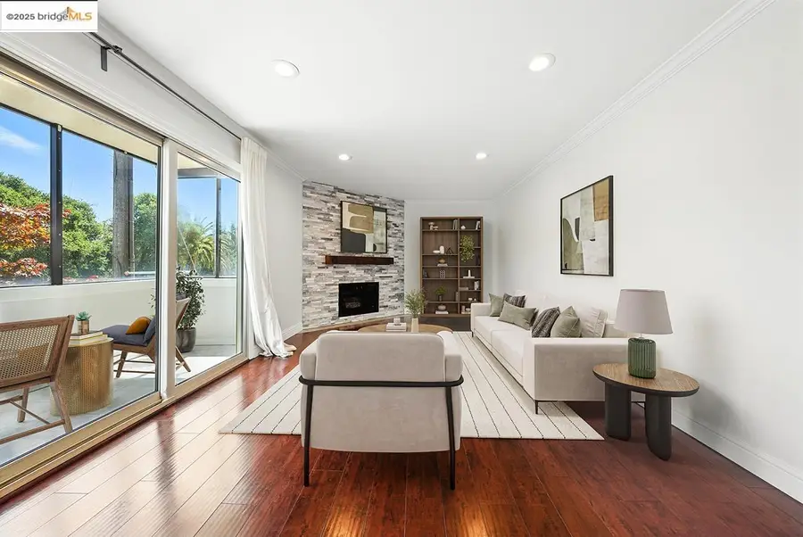 567 Oakland Ave. #101, Oakland, CA 94611 - Image #2