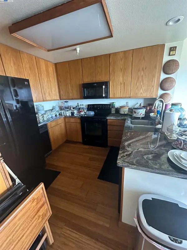 440 Pointe Pacific #3, Daly City, CA 94014