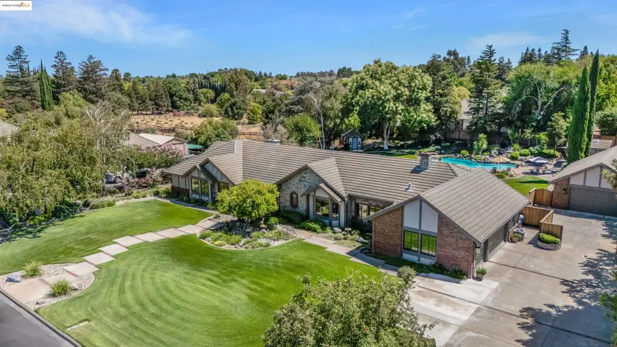 2960 Almondwood Pl, Oakley, CA 94561 - Image #2