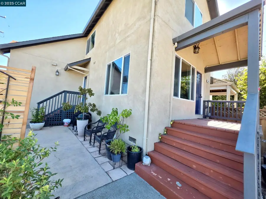 940 Lucas Ave, Richmond, CA 94801 - #2